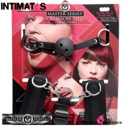 Tease Me And Tame Me · Sistema de mordaza y retención de muñecas · Master Series